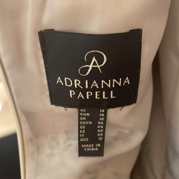 Cocktail Formal dress with pockets - Picture 4 of 4